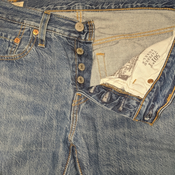 Levi's 501 Tapered - Picture 1 of 3